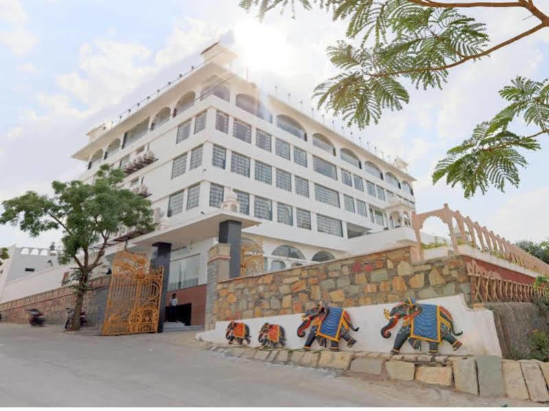 Mewargarh Udaipur By Red Lion S Hotel Eksteriør billede